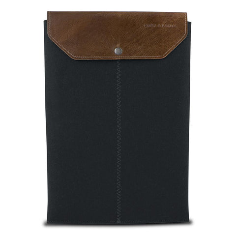Graf & Lantz Felt Sleeve with Leather Flap for 11 MacBook Air - Black